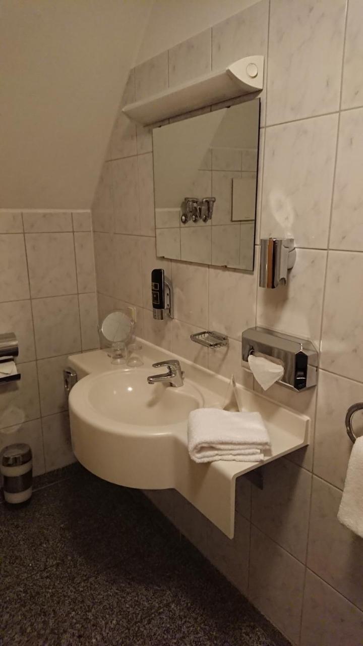 Garni-Hotel Alt Wernigeroeder Hof Вернігероде Екстер'єр фото